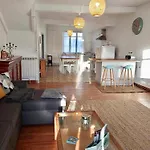 Vakantiehuis Beautiful Next To Garonne River! *