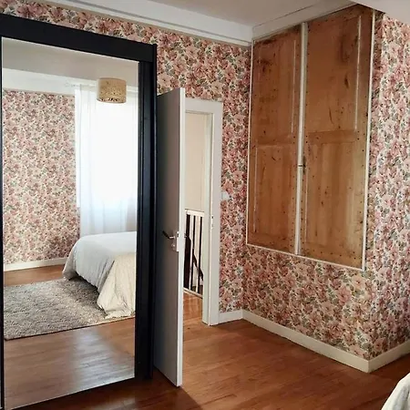 Beautiful Next To Garonne River! Nyaraló