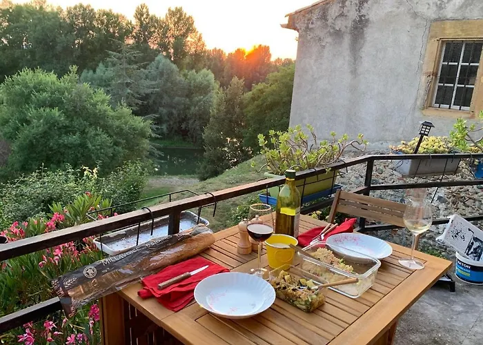 Beautiful Next To Garonne River! 別荘