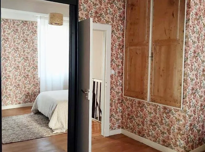 Beautiful Next To Garonne River! 別荘