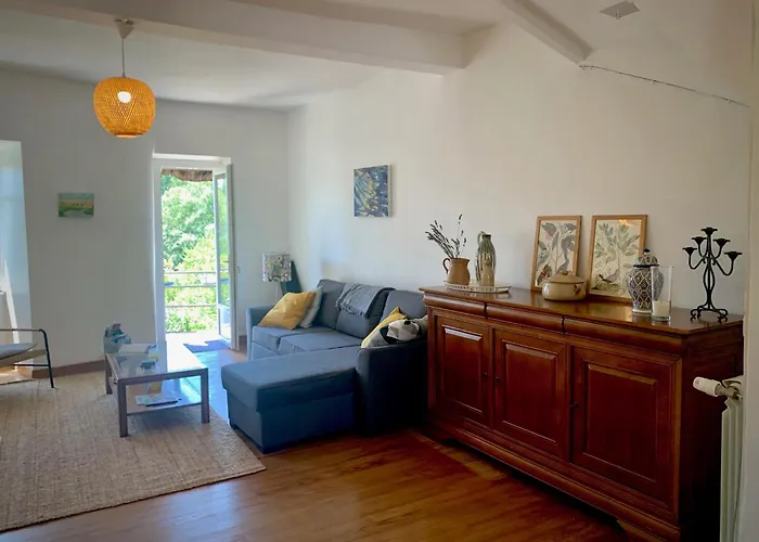 Beautiful Next To Garonne River! 別荘