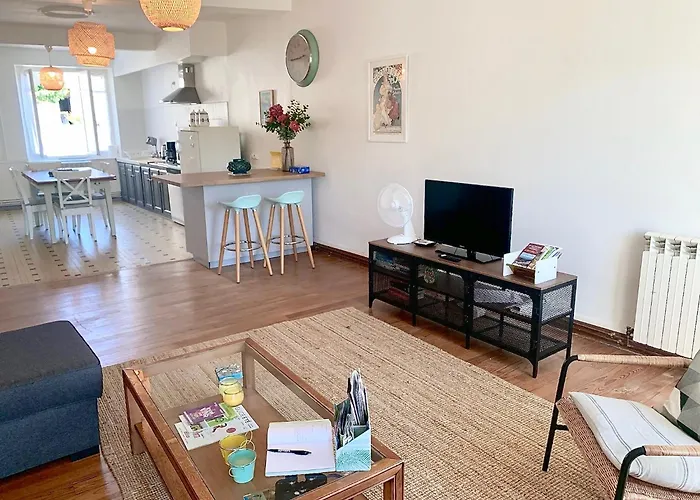 Beautiful Next To Garonne River! 別荘 Couladere