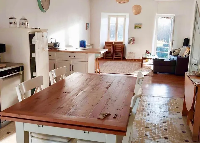 Beautiful Next To Garonne River! 別荘 *